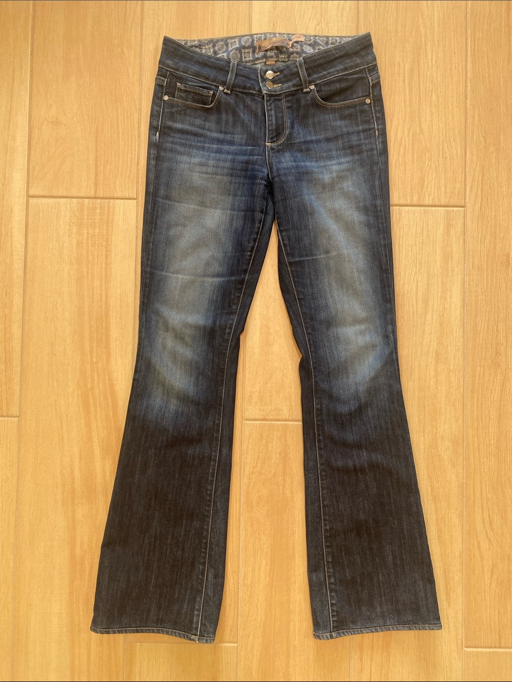 Paige Hidden Hills Jeans Size 28